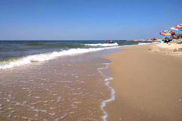 Відпочинок на Бердянській косі